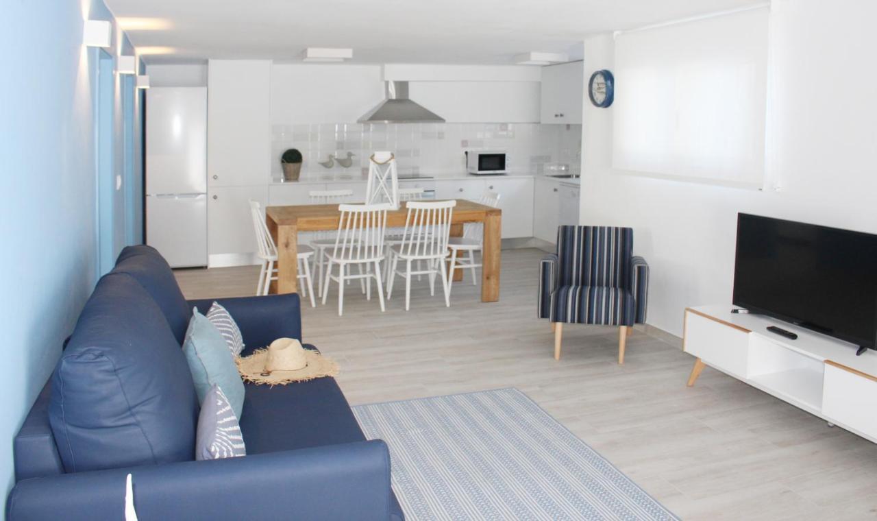רוזס Villa La Costa - 3 Apartamentos Turisticos מראה חיצוני תמונה